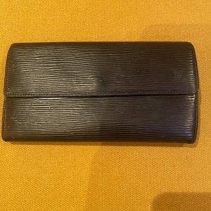 Louis Vuitton black epi wallet